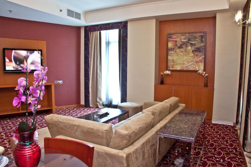 Ramee Rose Hotel Dubai Bagian luar foto